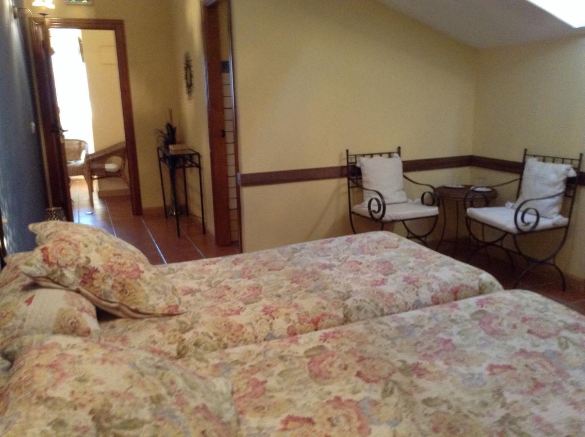 Hostal Camino Del Perdon Uterga Buitenkant foto