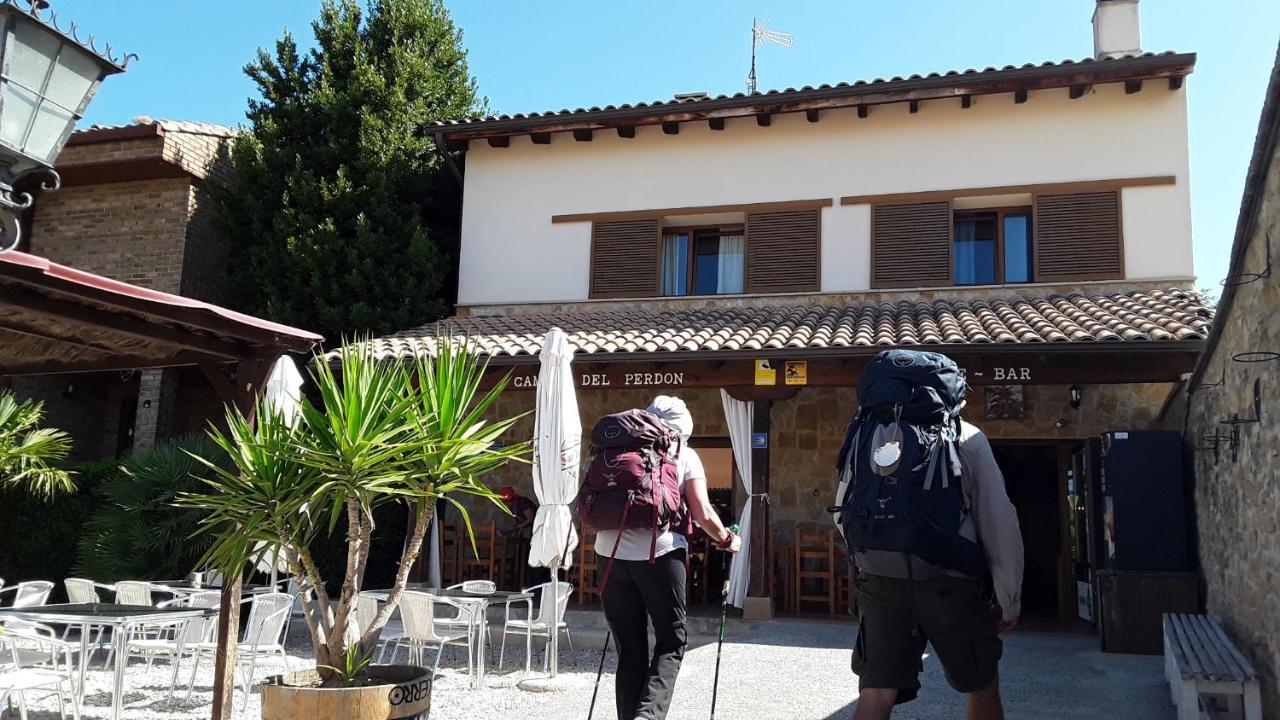 Hostal Camino Del Perdon Uterga Buitenkant foto